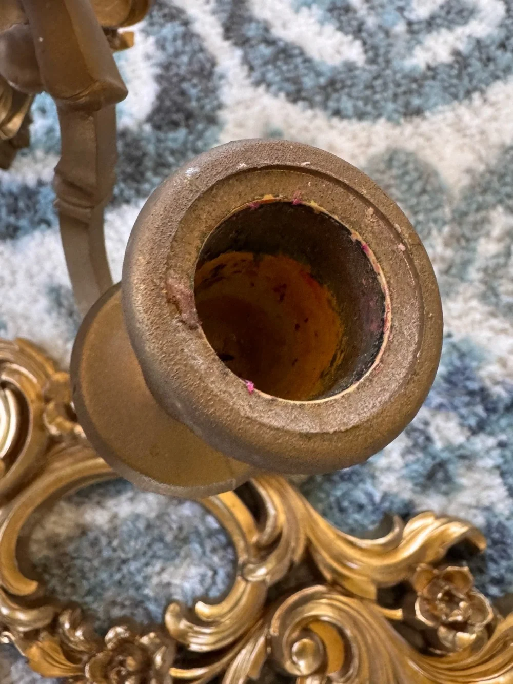 Syroco Vintage Ornate Gold Wall Sconce